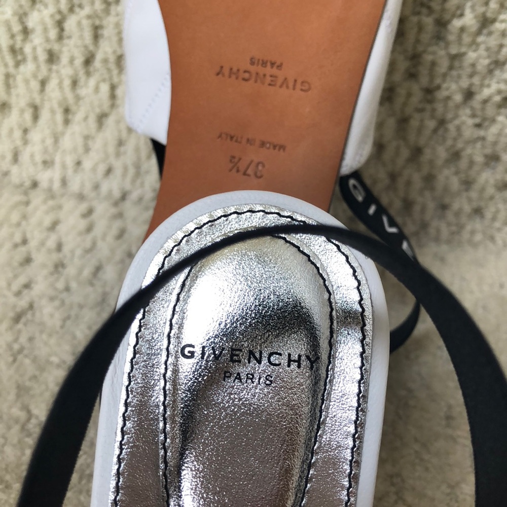 ‼️SOLD‼️Givenchy Logo Slingbacks 7.5 NWT - Picture 5 of 5
